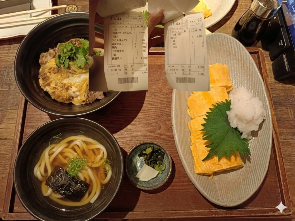 Tsurutontan 點餐明細紀錄:白味噌奶油烏龍麵選用太麵(粗麵)、加點溫泉蛋與雞肉,展現職人旅遊的精確選食。